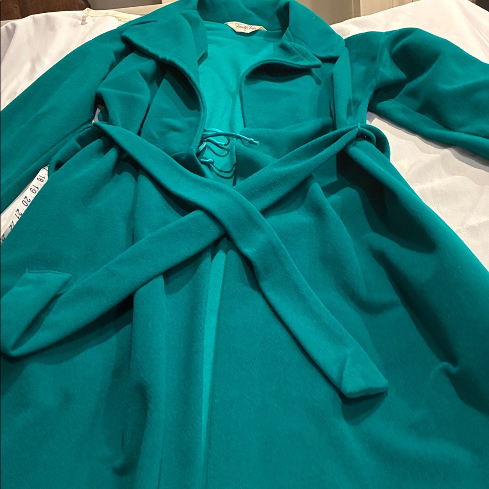 Vanity Fair Velour House Coat Womens Petite VTG Long Robe House Coat 70s GREEN